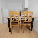 Lägenhet X *